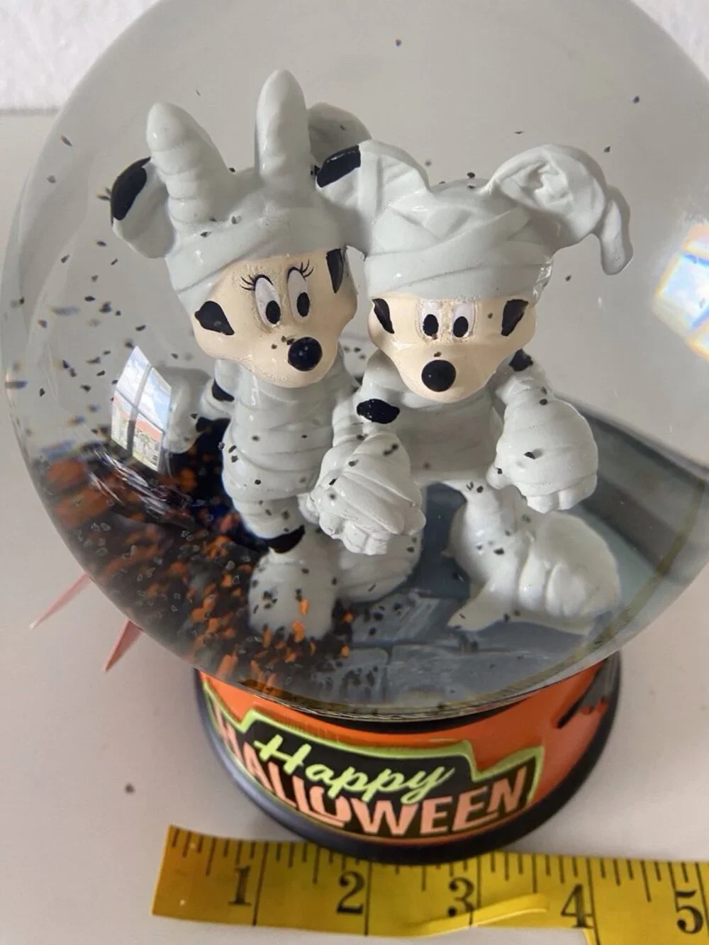 Disney Mickey And Minnie Musical Snow Globe‎ Happy HALLOWEEN MUMMY Costume NEW